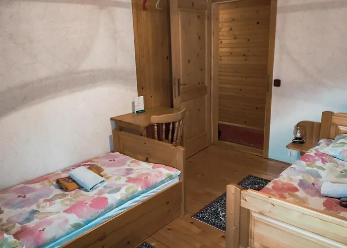 Penzijon Urbanc Nočitev z zajtrkom 3*