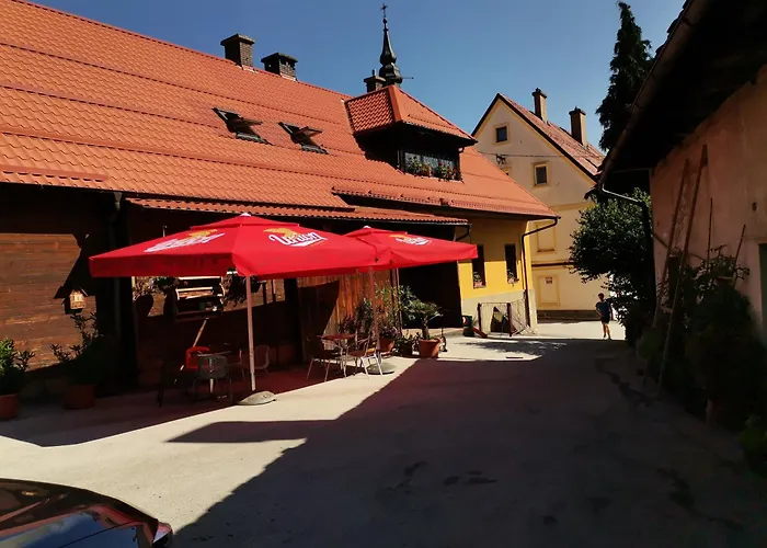 Penzijon Urbanc Lovrenc na Pohorju